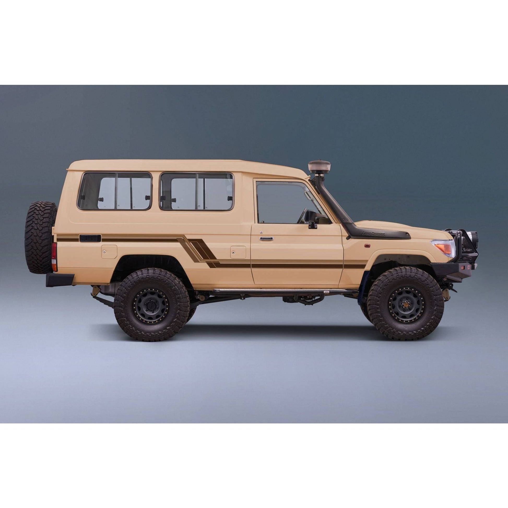 Decal Body Stripe Kit (Tarcutta) for the Toyota LandCruiser 78 Series Troop Carrier (1999-) (view 4)
